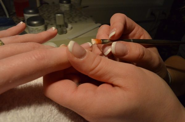 Classic Manicure/Pedicure